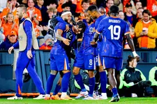 Thumbnail for article: Uitblinker Oranje maakt ook indruk op Franse media: 'Onhoudbaar'