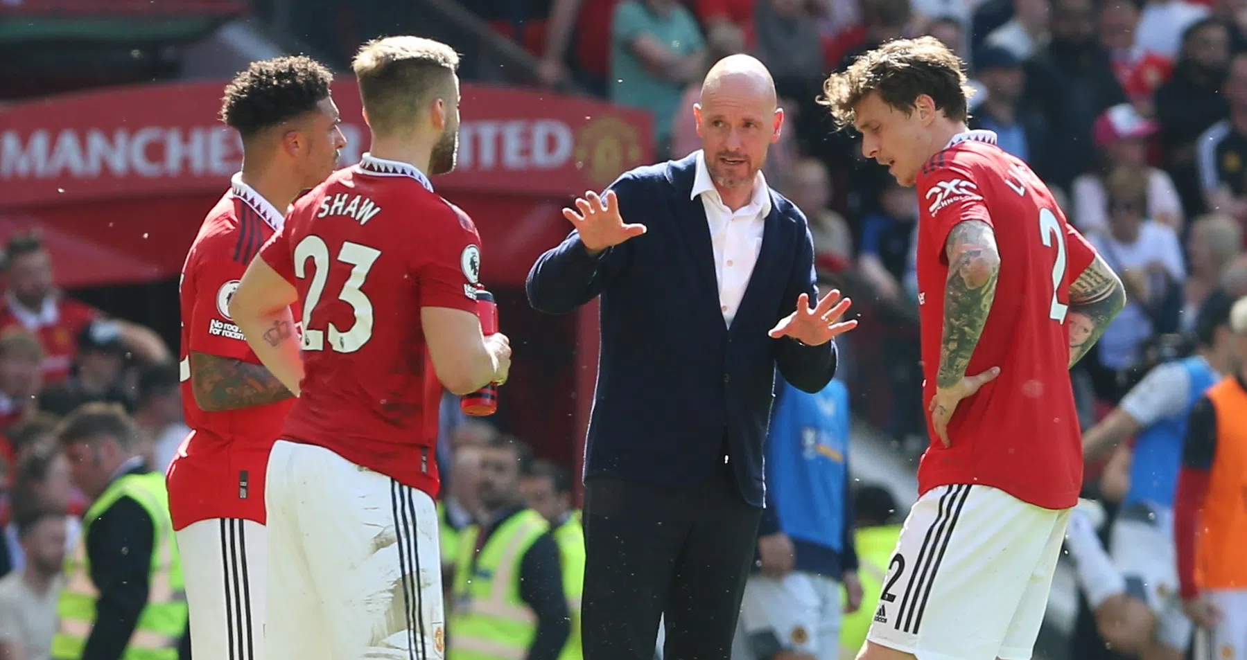 Shaw legt schuld van blessure bij zichzelf, Ten Hag en de medische staf