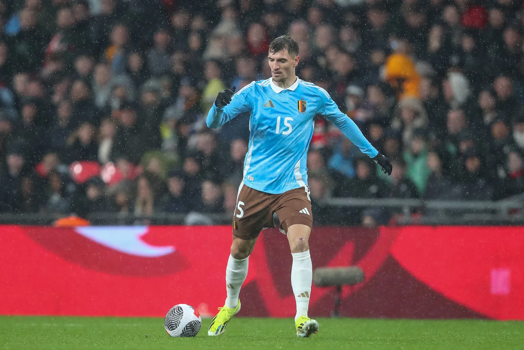 Vrees blijkt gegrond: Meunier reist voorlopig niet mee met België naar Duitsland