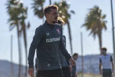 Thumbnail for article: Tsjechische bond jokte over toedracht ongeluk Sadílek