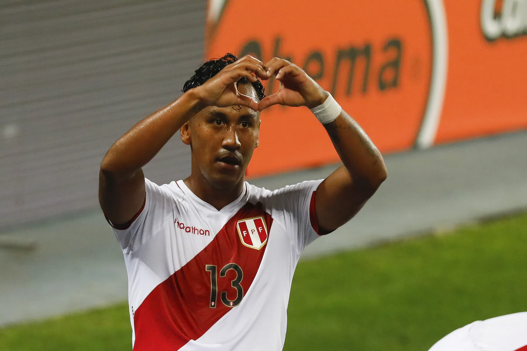 Opmerkelijk: Tapia haakt af bij Peru uit angst voor blessure