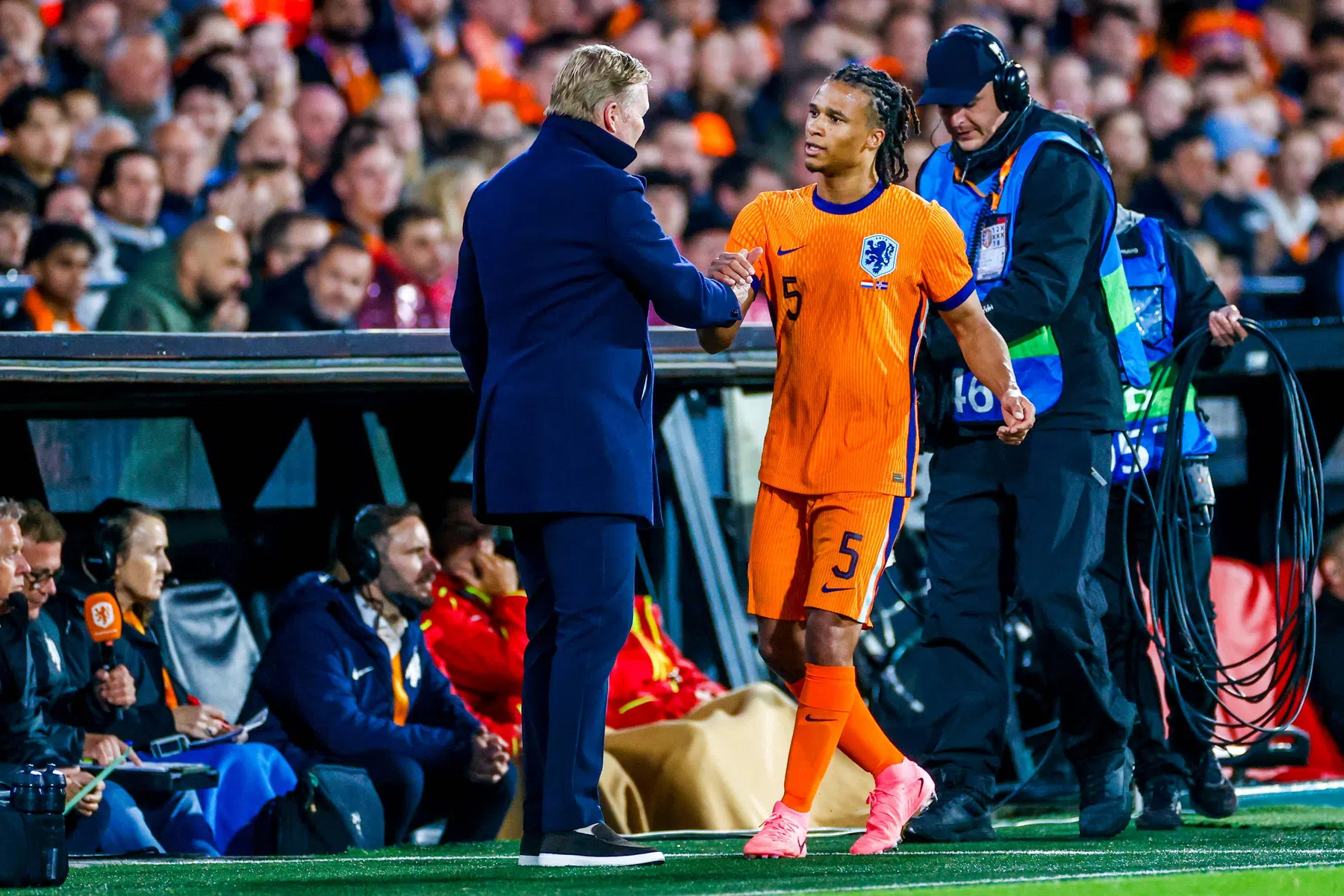 Aké wil hoge ogen gooien met Oranje: 'Goede groep met veel topspelers'