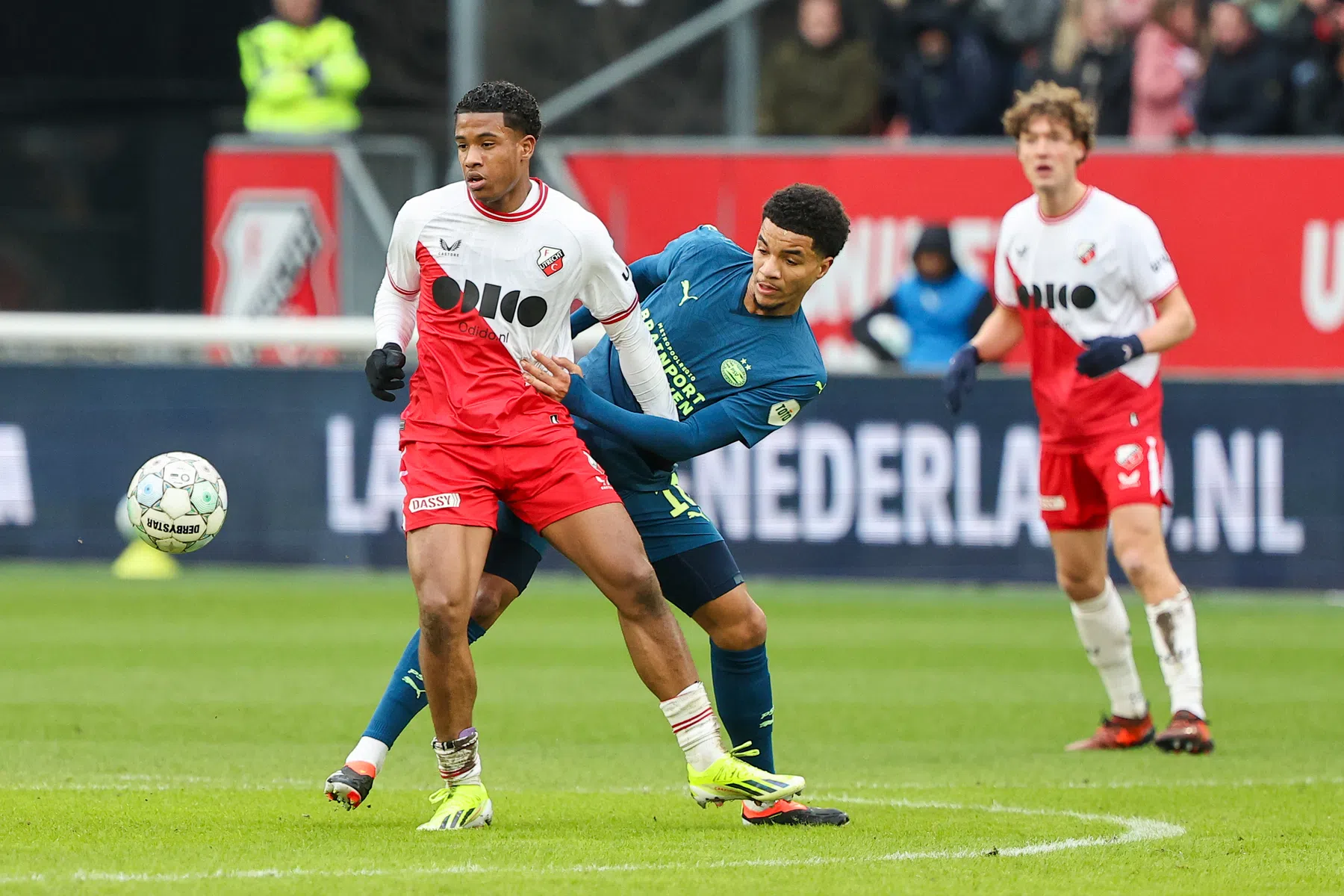 PSV krijgt concurrentie in strijd om Flamingo