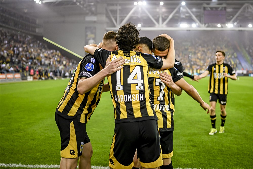 Ongelofelijk maar waar: 'Vitesse wil een nieuwe Abramovich'