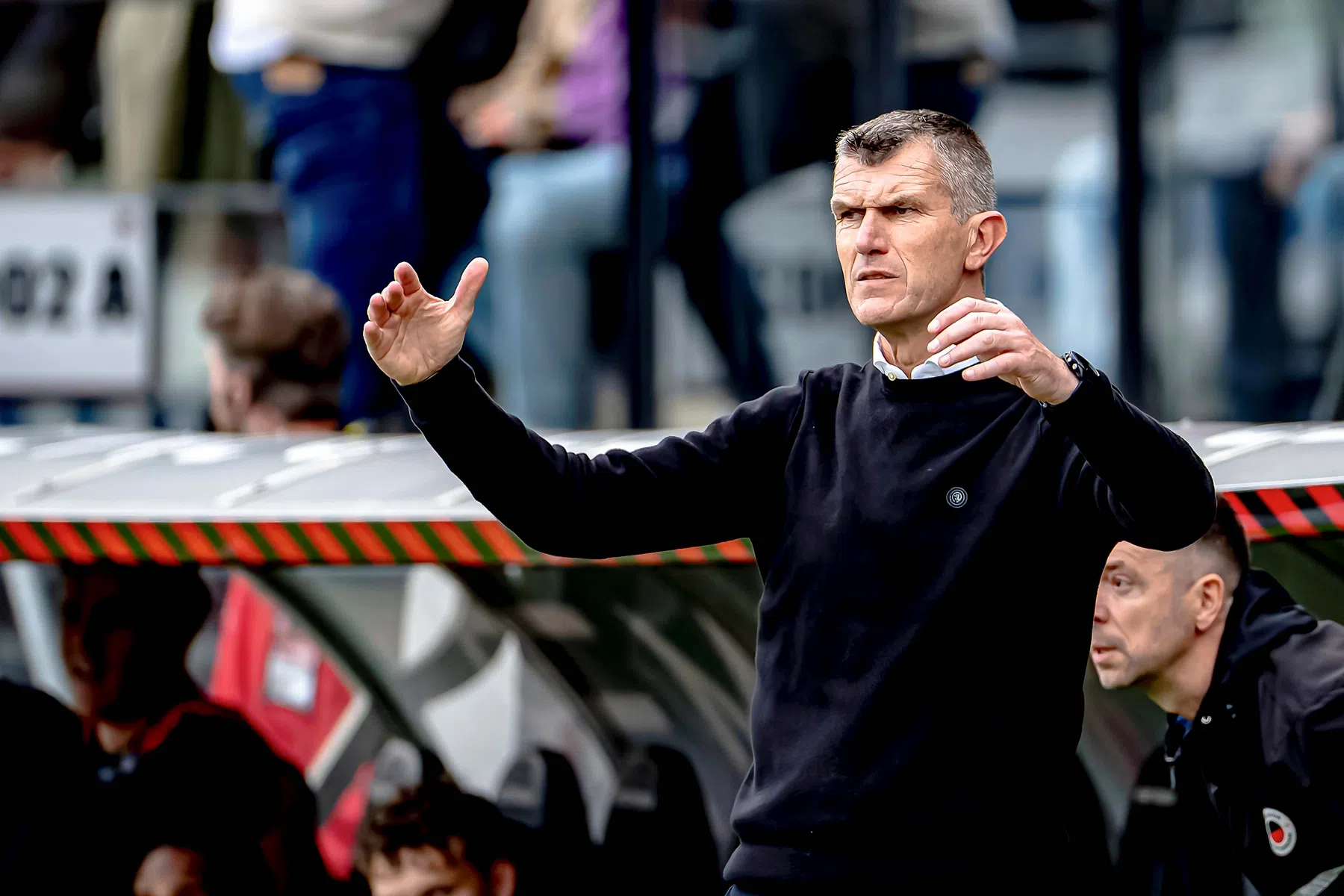 Het grote zwartepieten is begonnen bij Excelsior