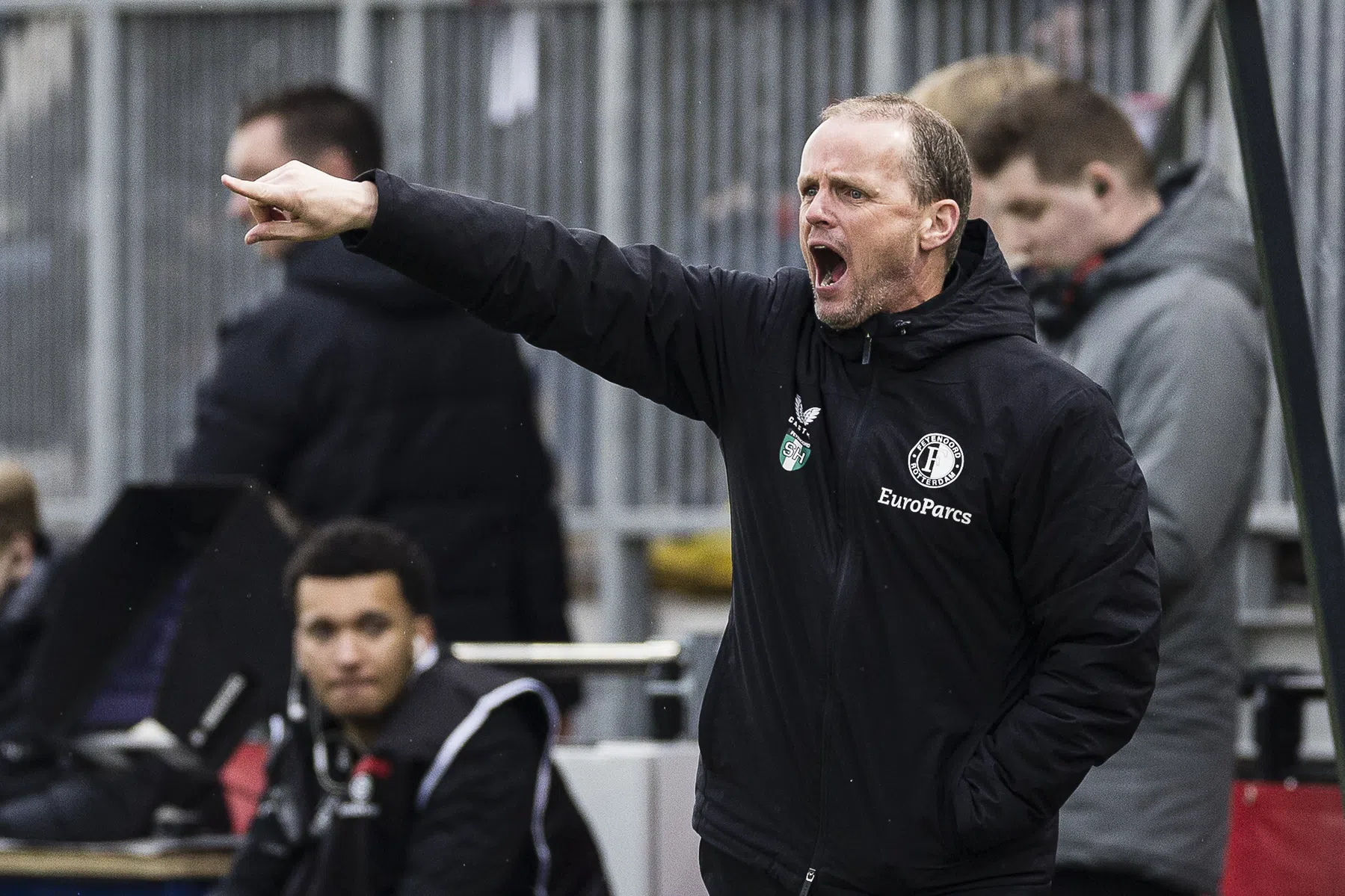 Feyenoord bevestigt uittocht van stafleden: 'Herinneringen voor altijd'