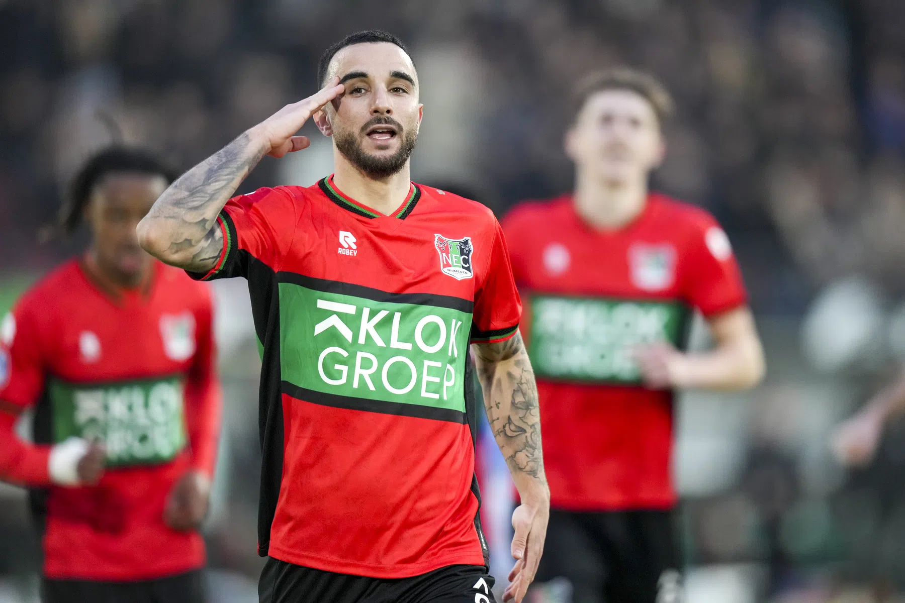 NEC licht koopoptie en neemt Spaanse huurling definitief over