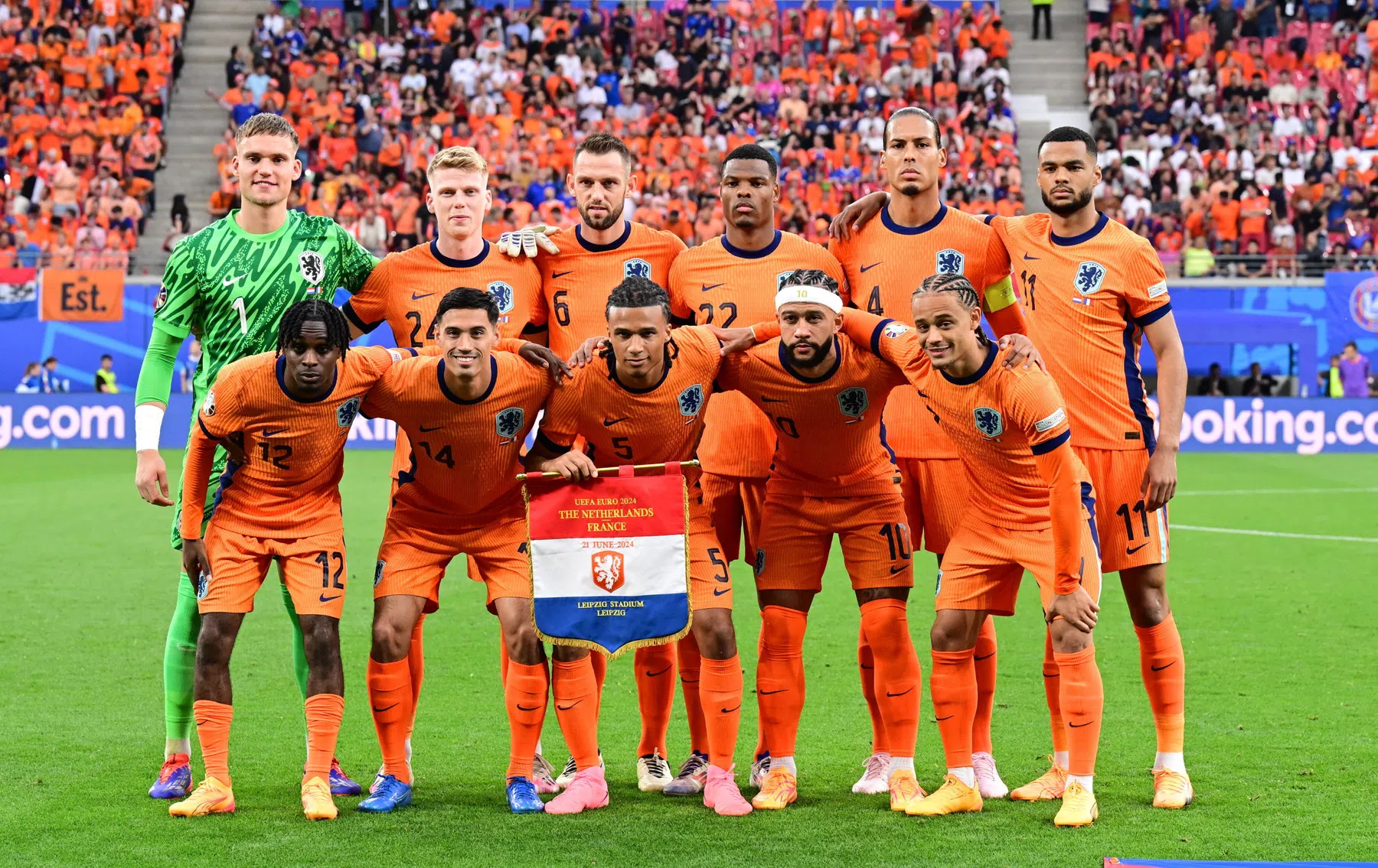 Oranje op Rapport: Van Dijk blinkt uit, één zware onvoldoende 