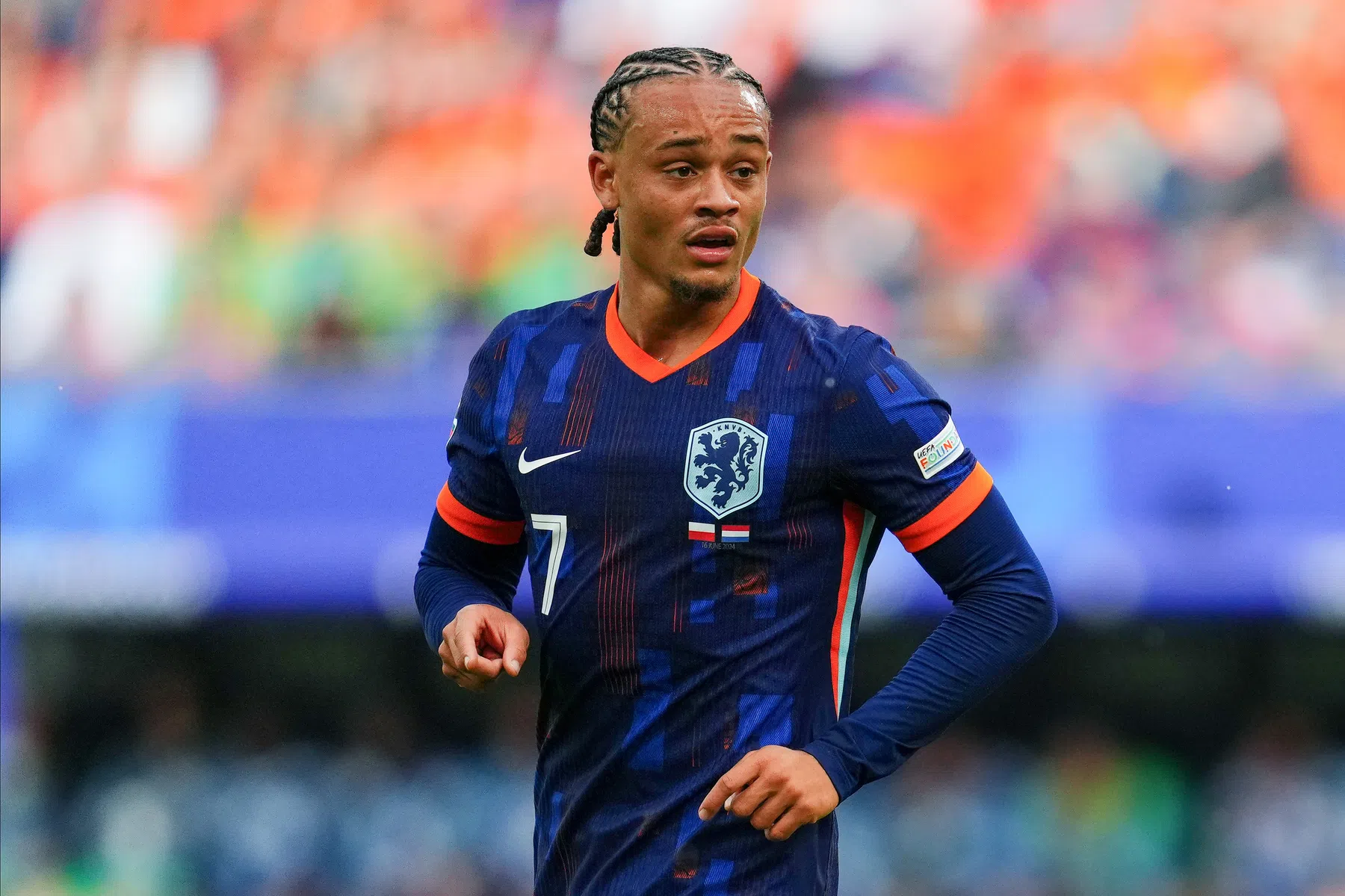 Nederland met Frimpong en Simons tegen Frankrijk