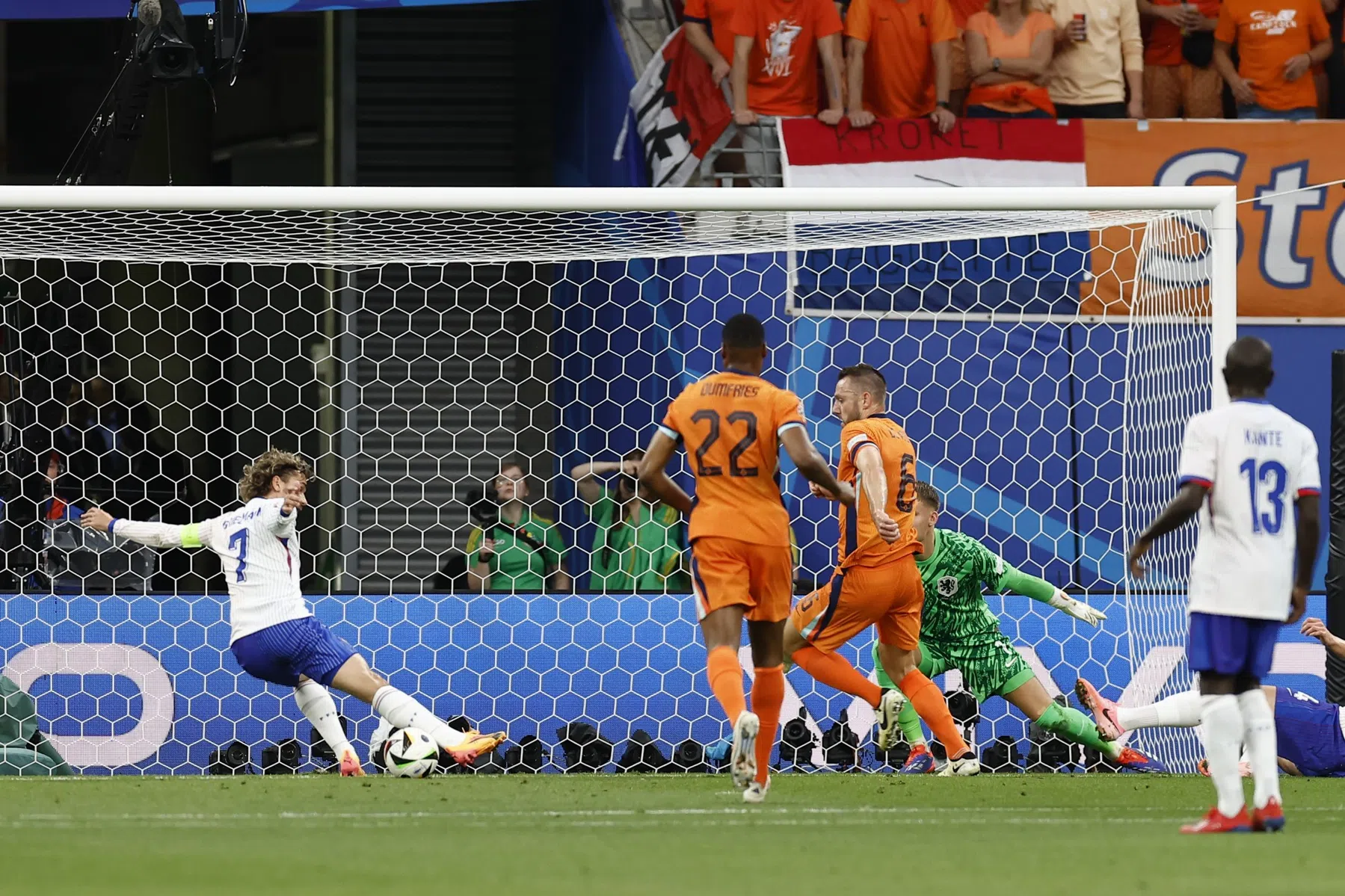 Griezmann laat Oranje in leven met gemiste kansen: 'Niks alarmerends' 