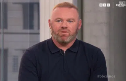 Rooney vol ongeloof: 'Goal Simons kon op geen enkele manier afgekeurd worden'