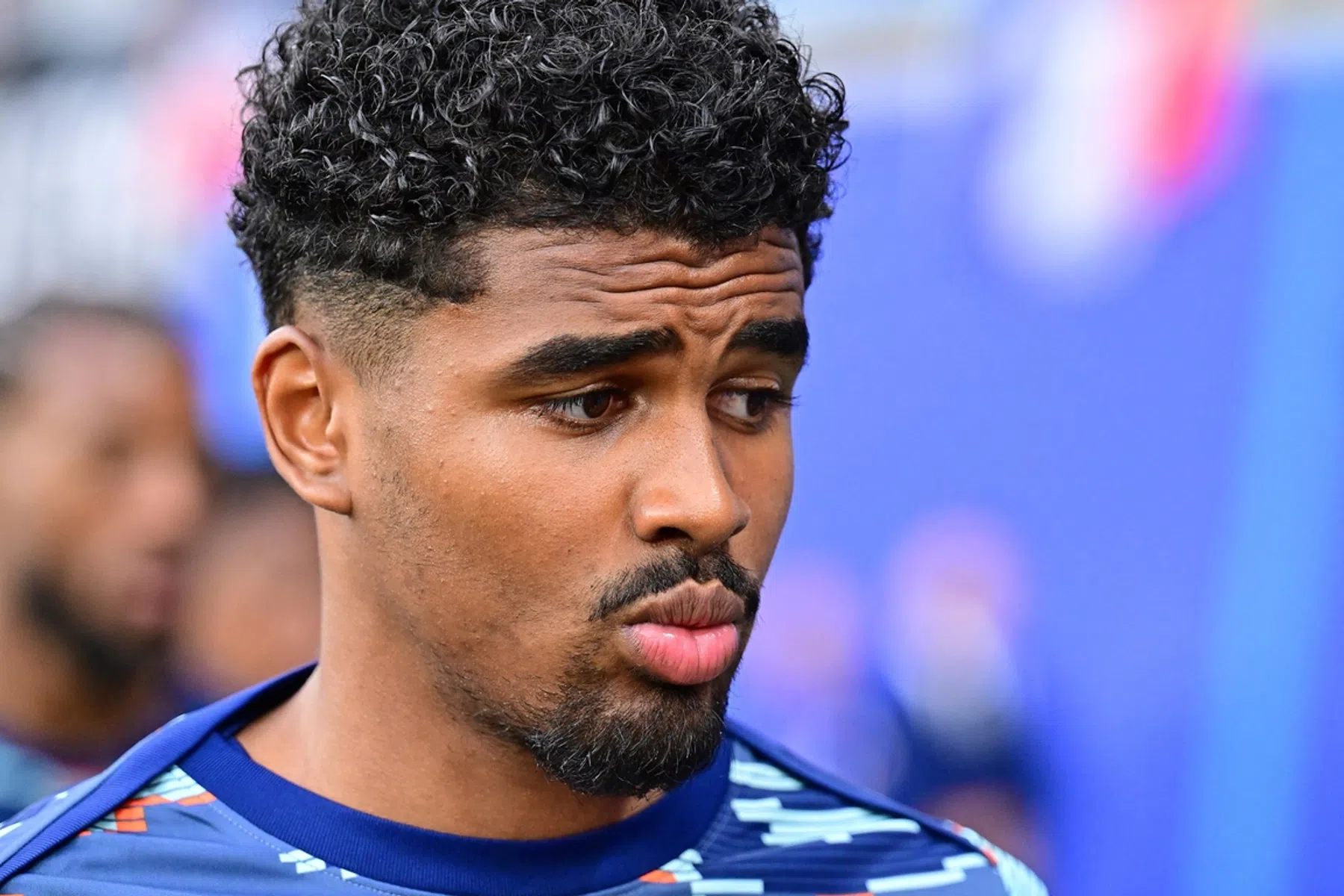 Miljoenentransfer: Maatsen gaat tekenen bij Aston Villa