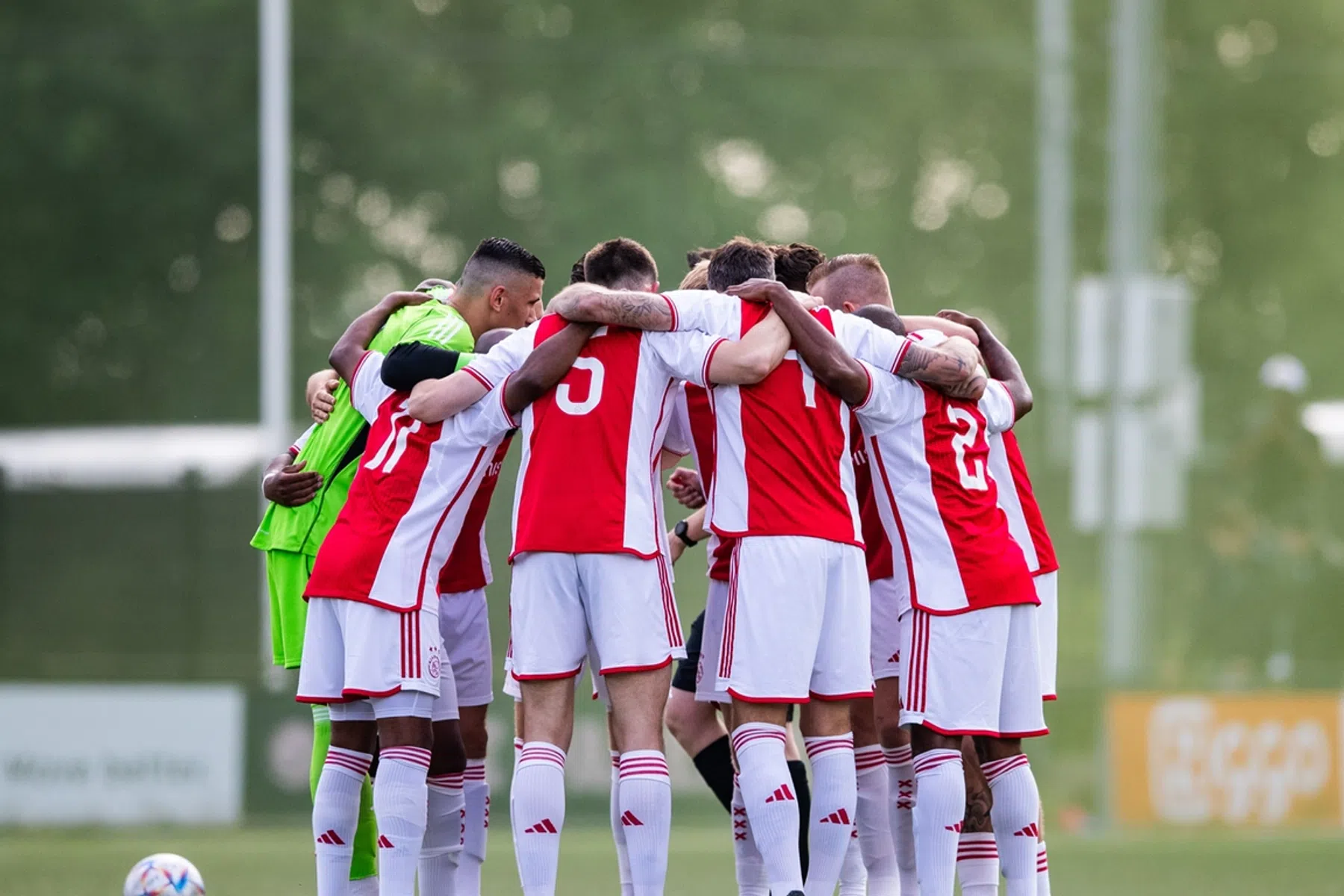 Ajax strikt jeugdinternational Noorwegen