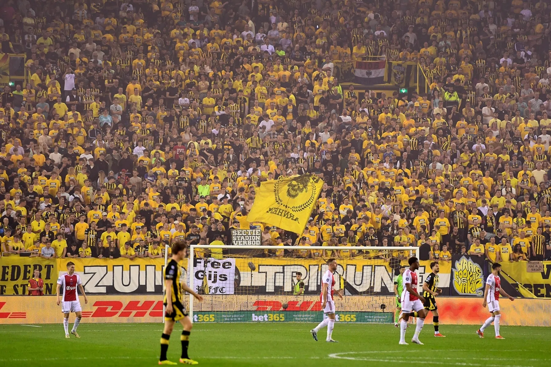 Vitesse gaat in beroep en kondigt akkoord met Parry aan