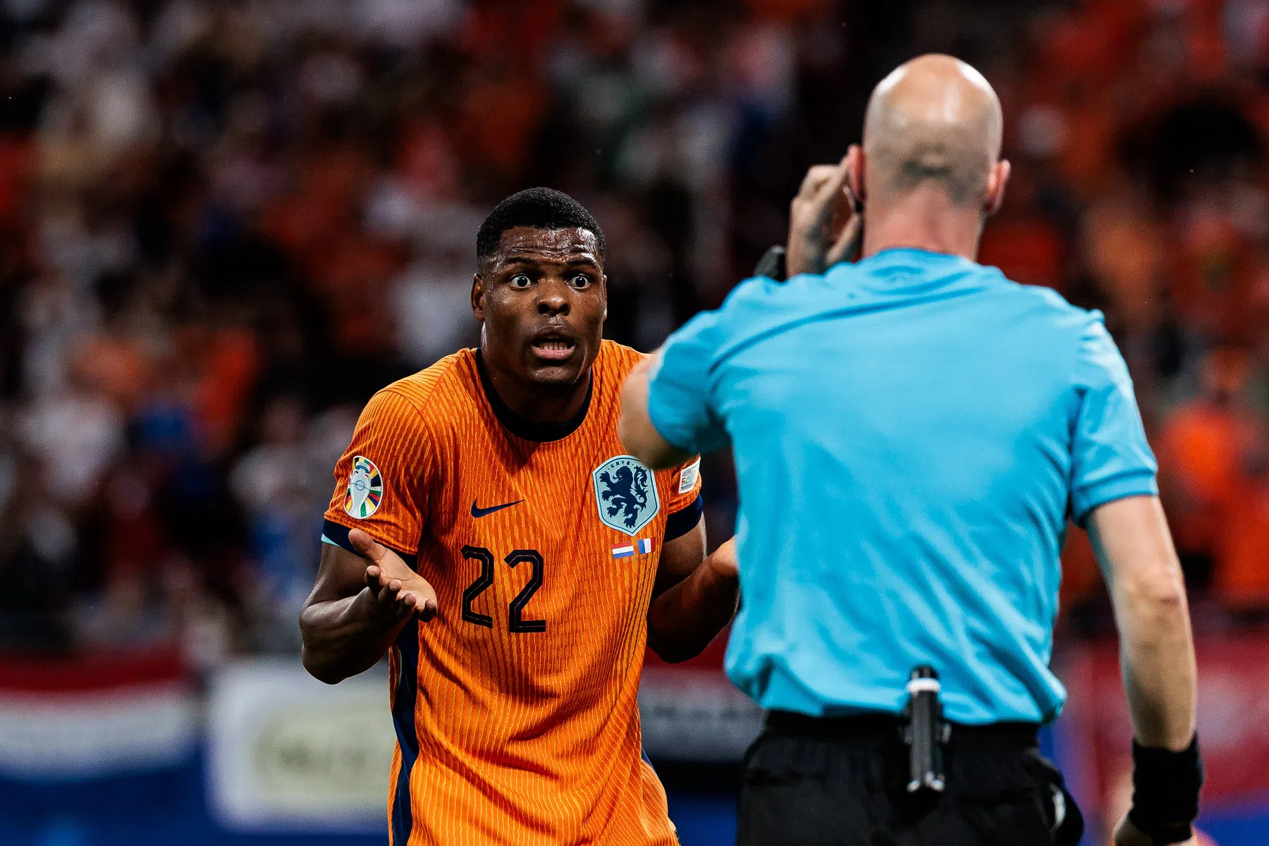 Analytici geen fan van Koeman-keuze: 'Een vreemde actie'