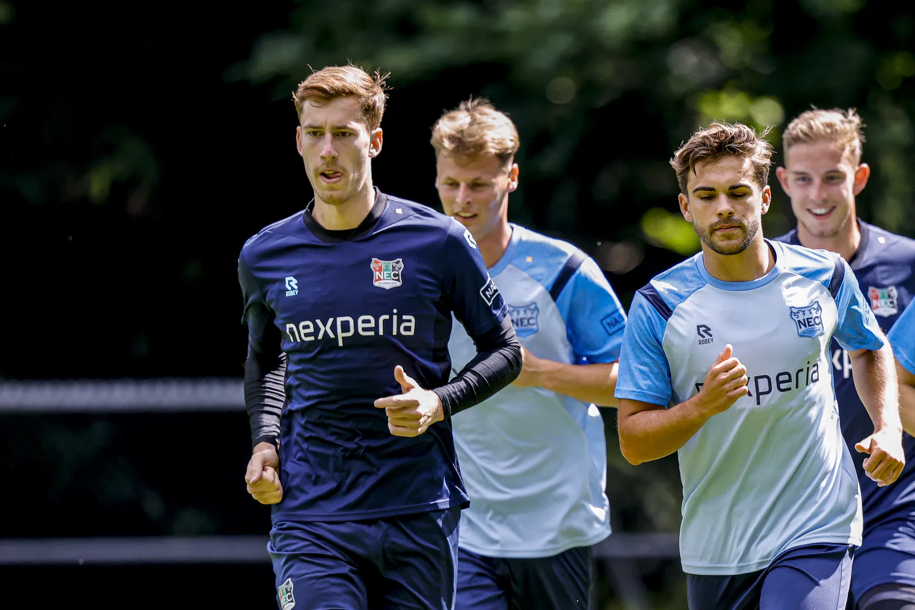 Roefs ruikt kans bij NEC: 'Ze laten Cillessen niet zomaar gaan'