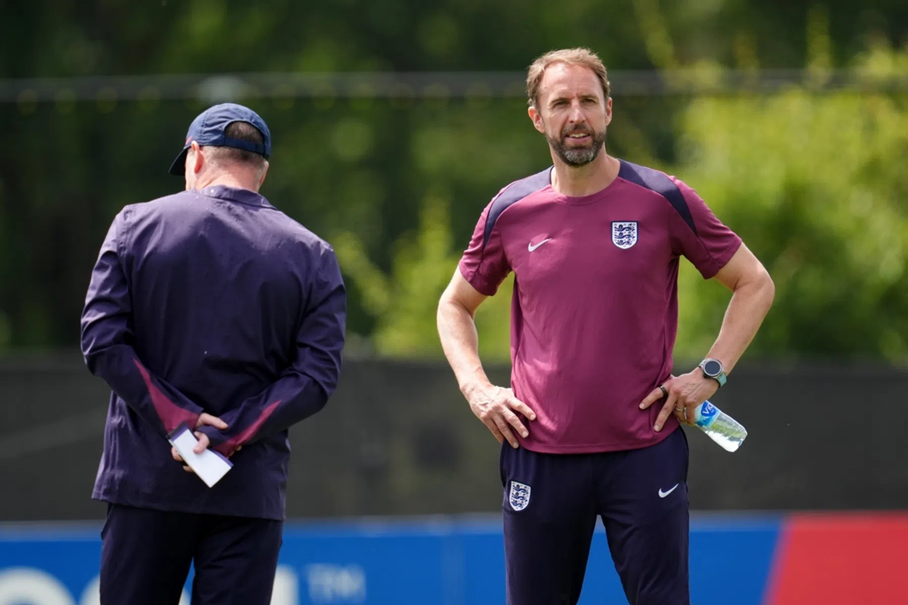 Southgate steunt Bellingham en onthult Engeland-twijfelgeval