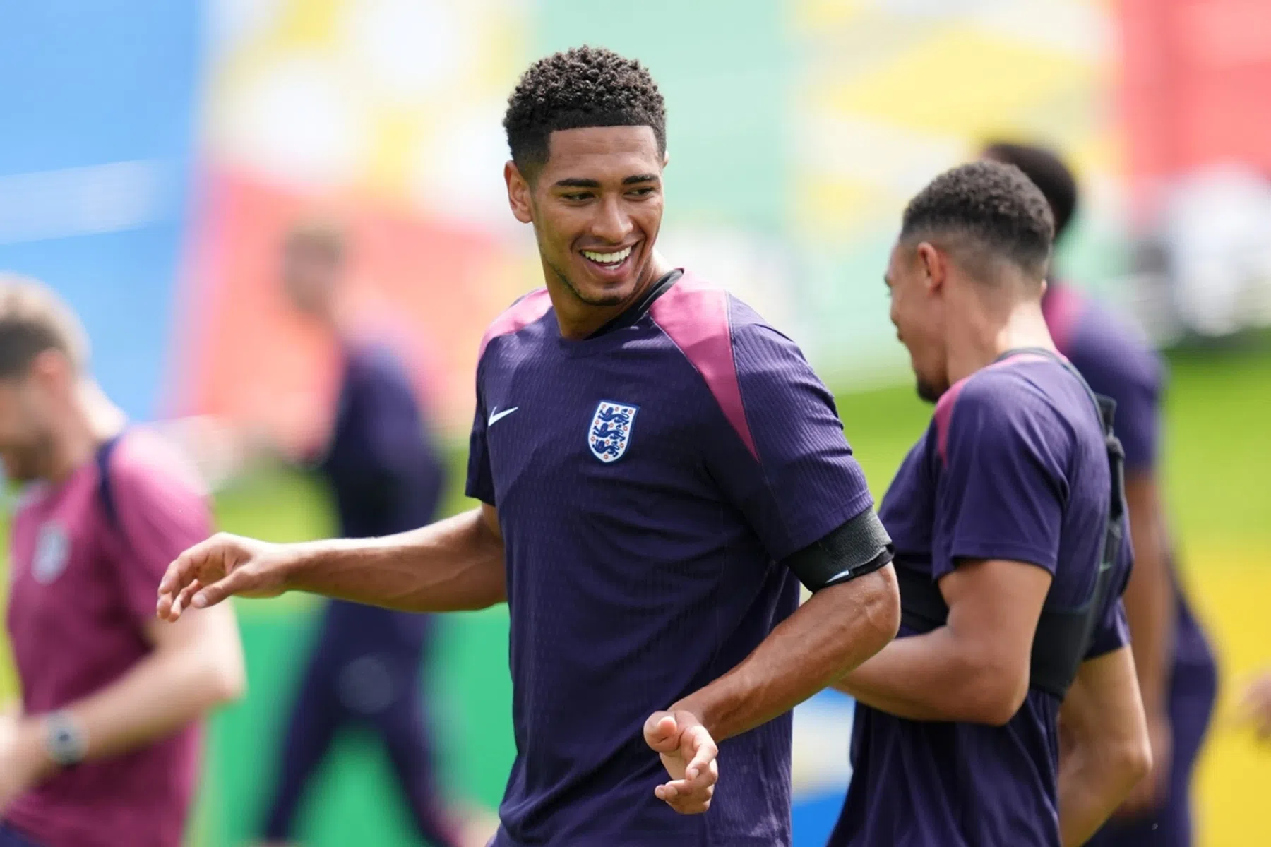 Rooney kritisch op Bellingham: 'Wat ik zag maakte me ongerust'