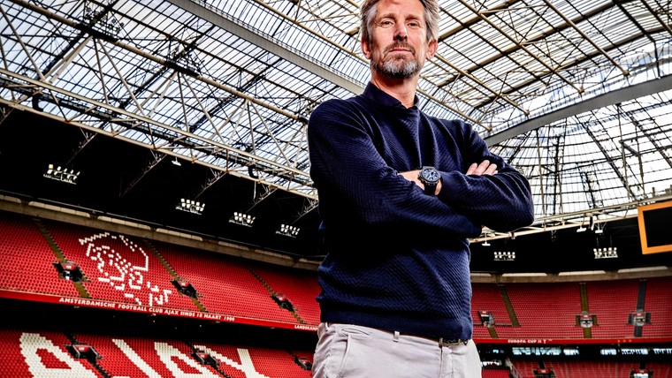 Van der Sar geeft update over gezondheid en praat over Ajax: 'Pijnlijk'