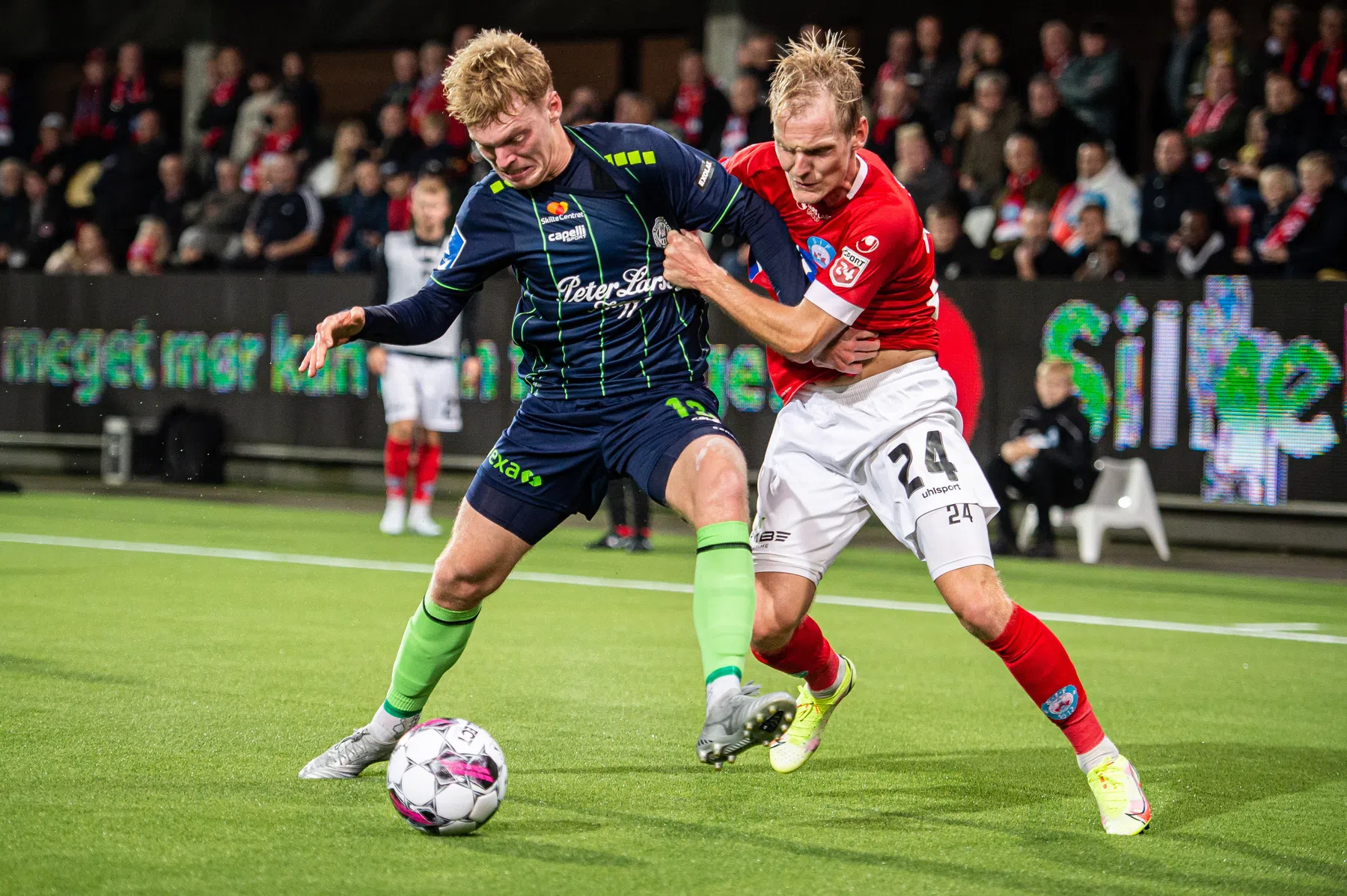 Heracles versterkt middenveld met Tsjechisch jeugdinternational