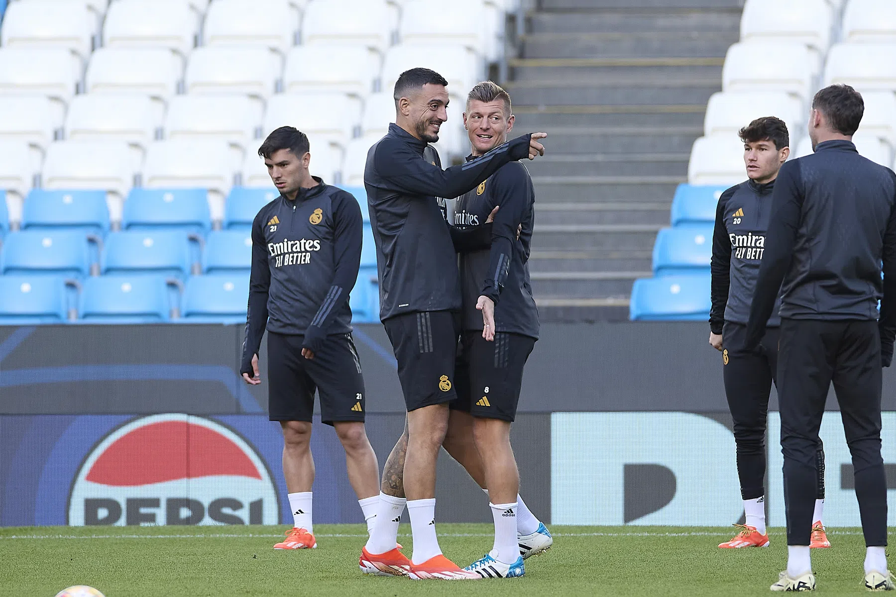 Kroos en Joselu stoken het vuurtje op richting Spanje tegen Duitsland