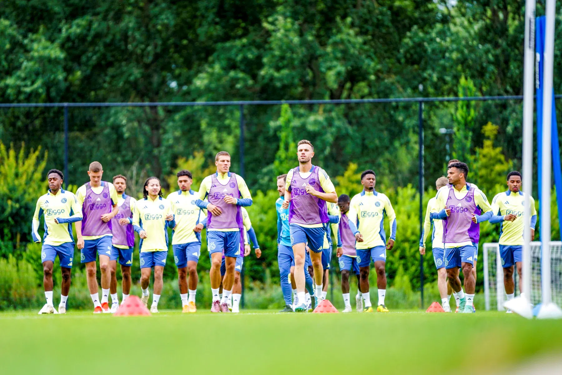 Stilte voor de storm bij Ajax: waar blijven de versterkingen?