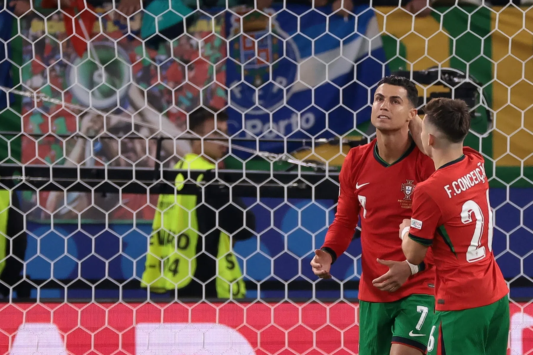 Portugal in de rouw: 'Dit is ons nog nooit overkomen'