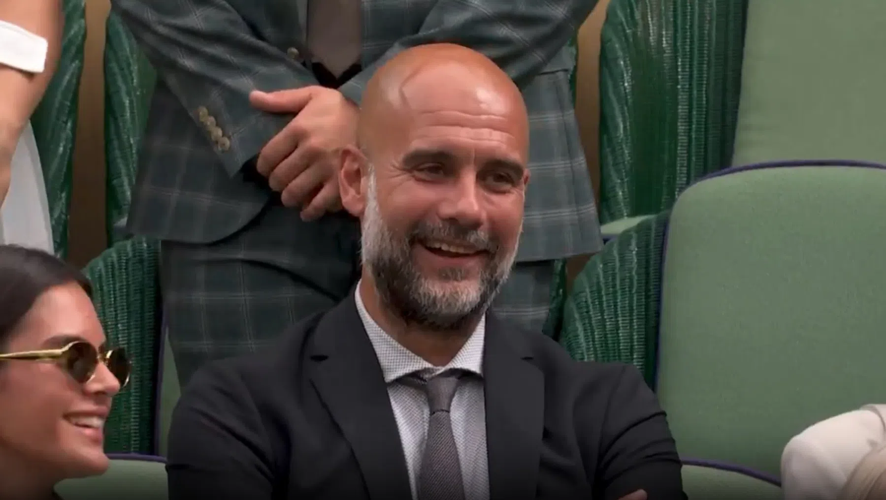 Guardiola krijgt nieuwe baan aangeboden tijdens bezoek aan Wimbledon