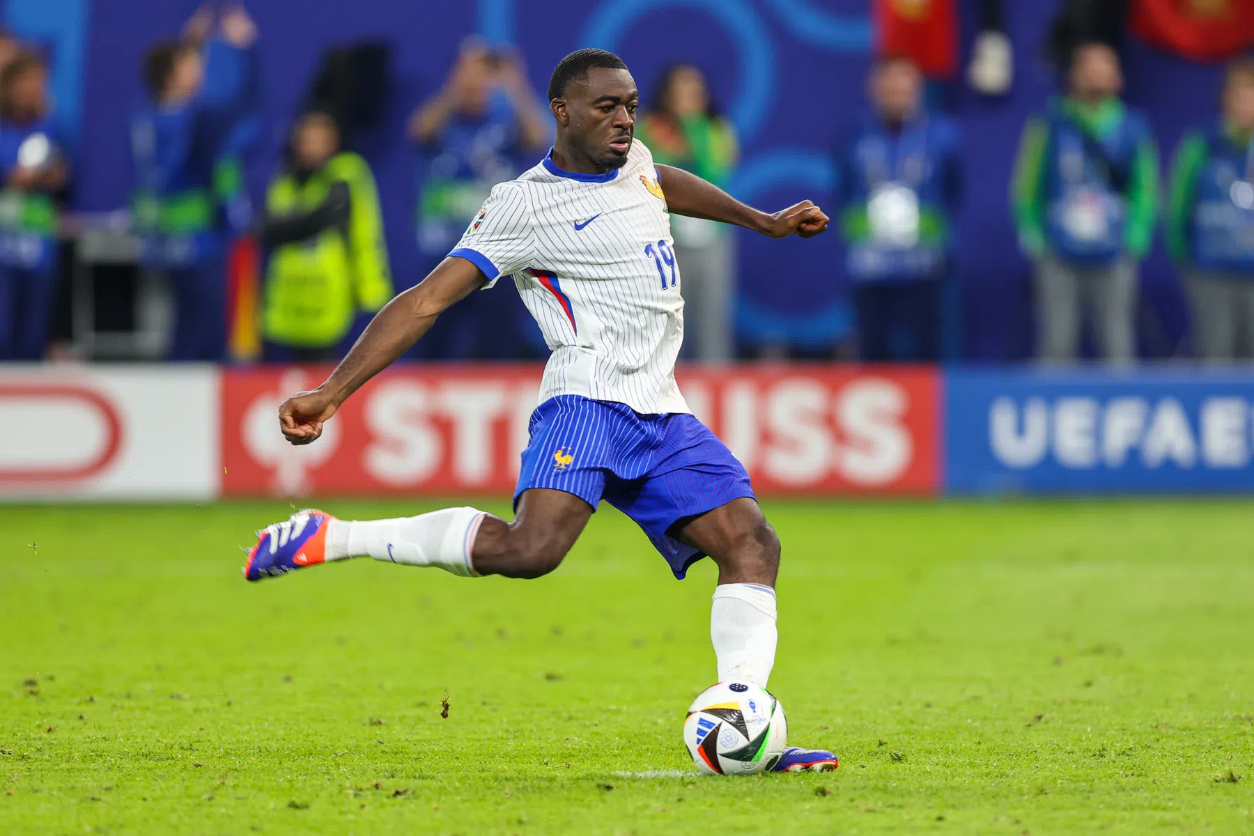 Fofana reageert op kritiek voor Franse sterspelers: 'Boeit me niet'