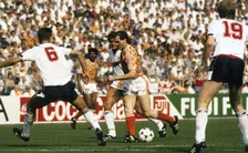 Thumbnail for article: Bij Nederland - Engeland is spektakel nooit ver weg