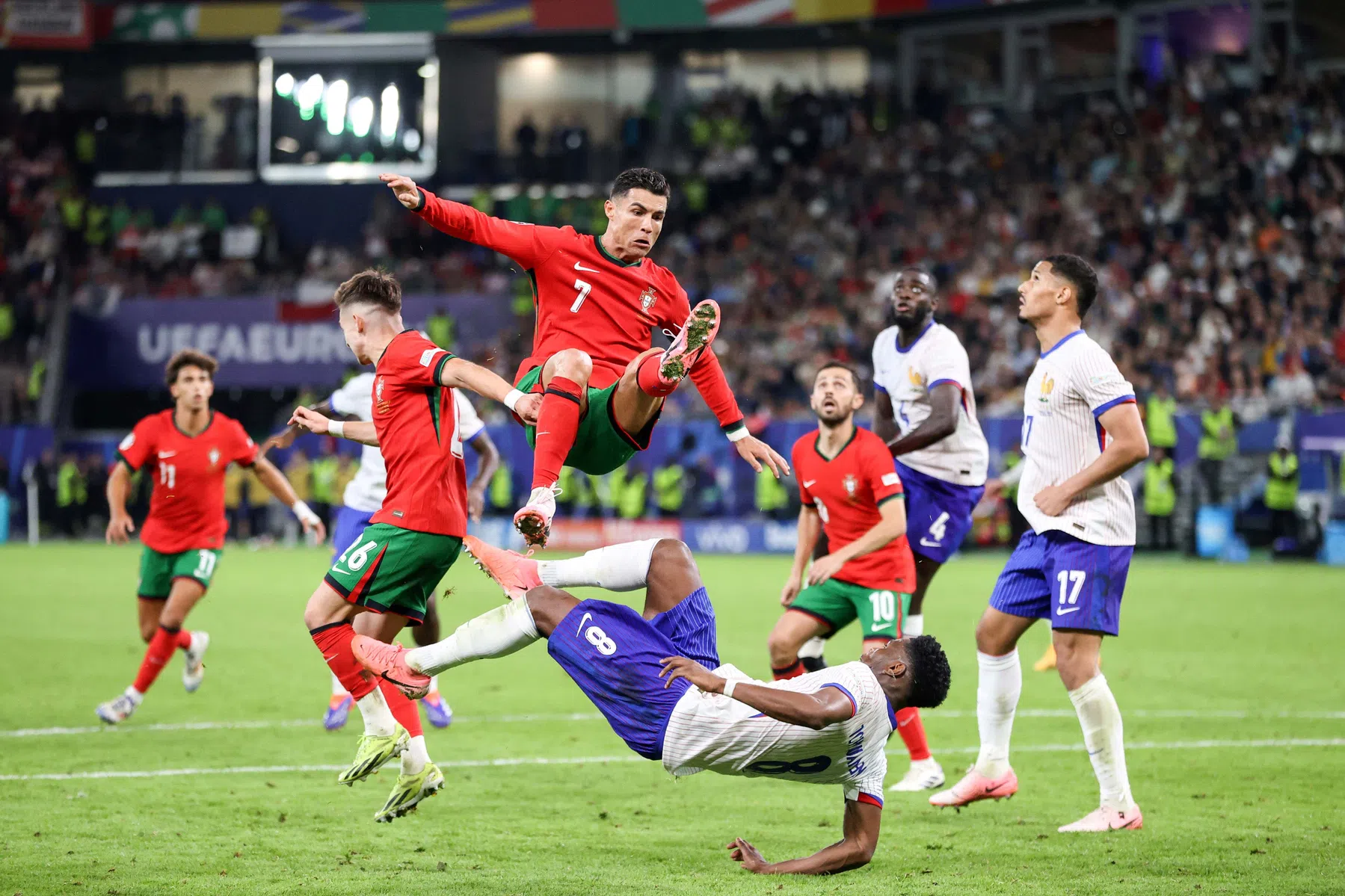 De popster straalt niet meer: één EK te veel voor Cristiano Ronaldo