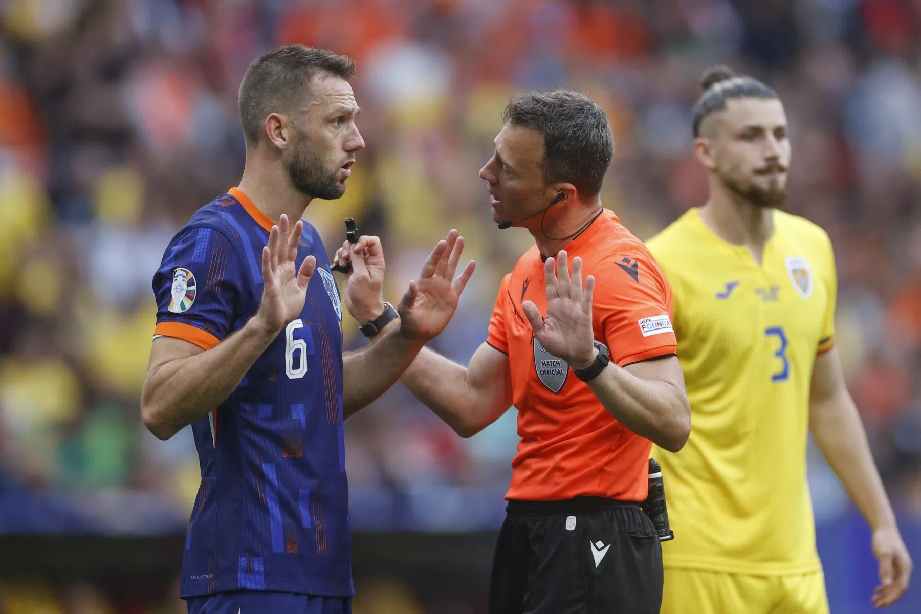 Oranje komt arbiter uit achtste finale ook in halve finale weer tegen