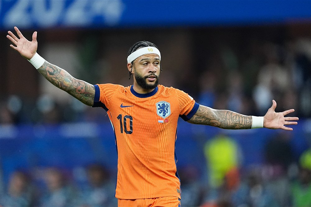 Op de koffie bij Koeman: 'Daarom blijft Memphis de eerste spits'