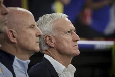 Thumbnail for article: Deschamps reageert na EK-uitschakeling geïrriteerd op vraag over toekomst