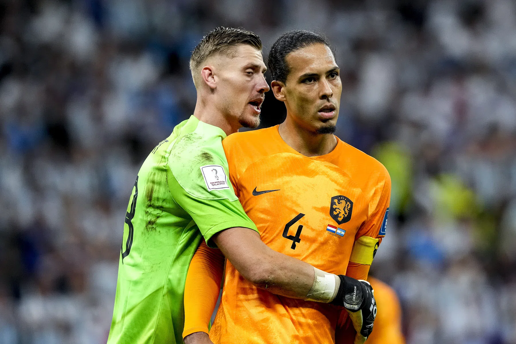 Eerste volkslied was even slikken, maar Noppert geniet van Oranje