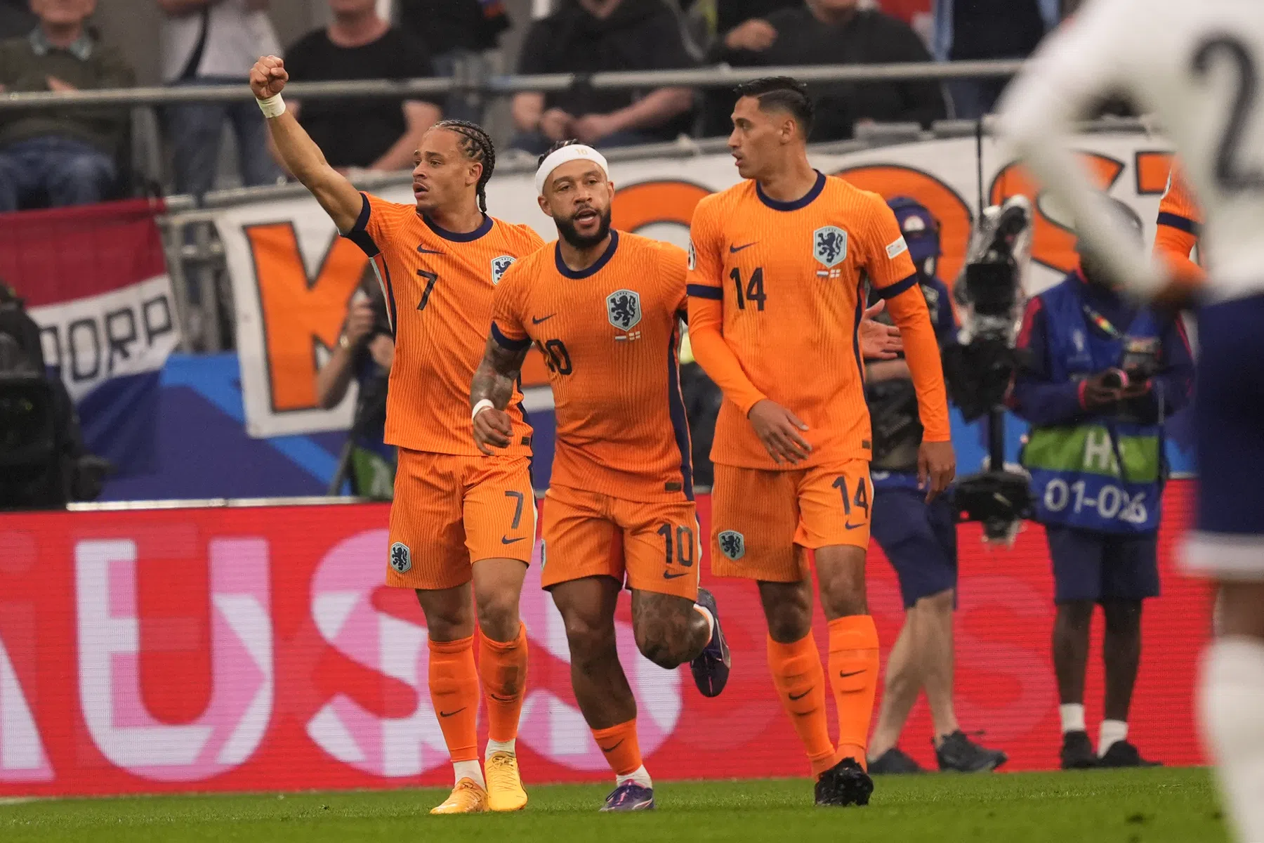 Xavi Simons krijgt bak complimenten: 'Het EK van de bevestiging'