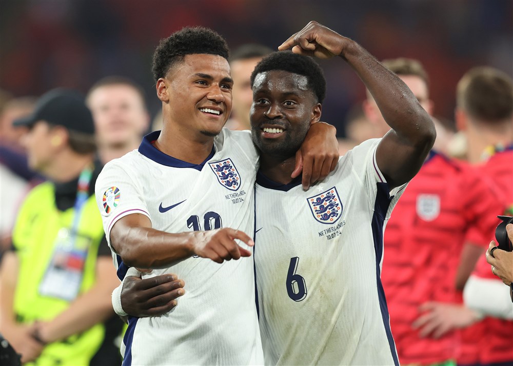 'Southgate moet Watkins boven Kane verkiezen voor EK-finale'