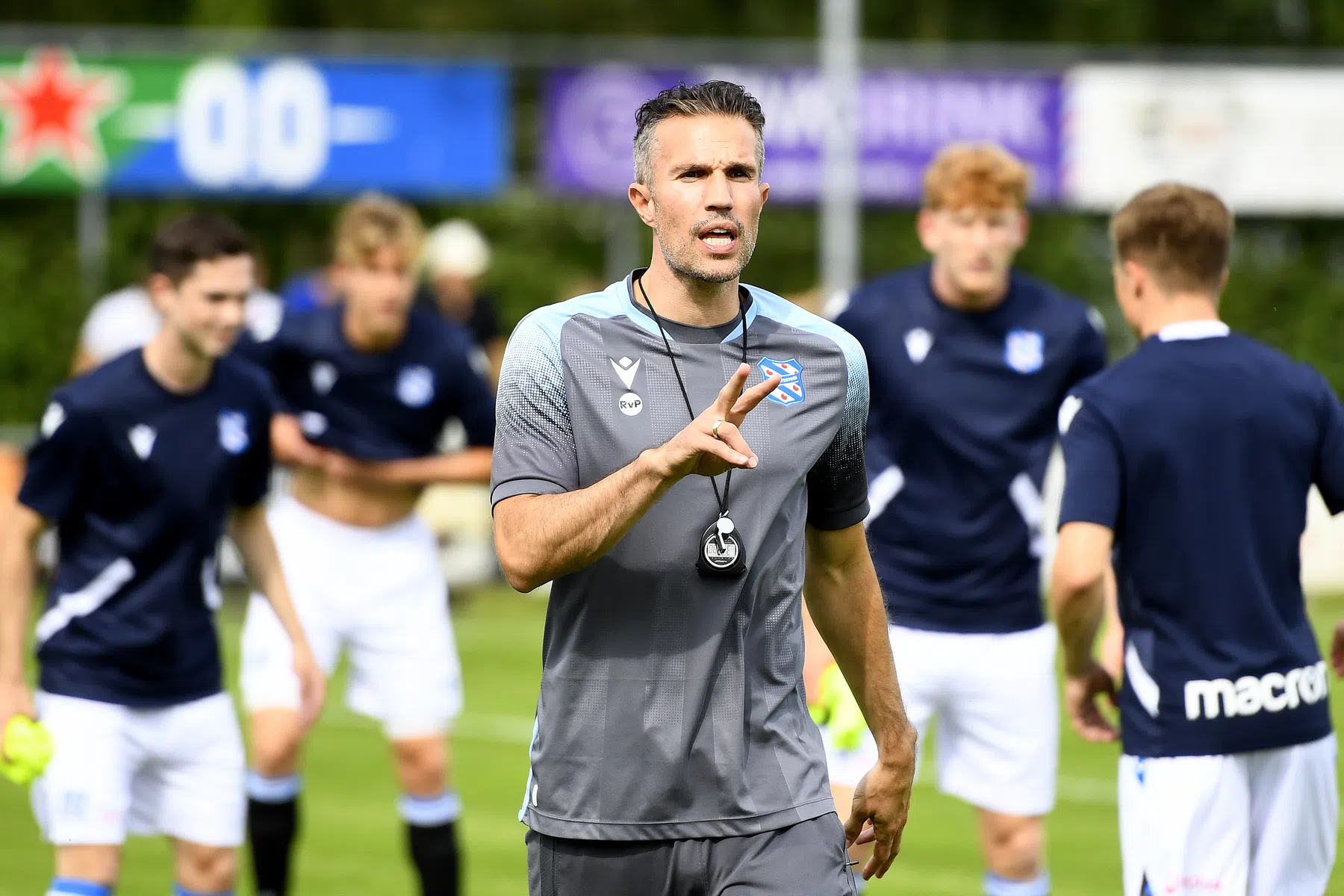 Van Persie: 'Iedereen heeft een bepaalde druk nodig'