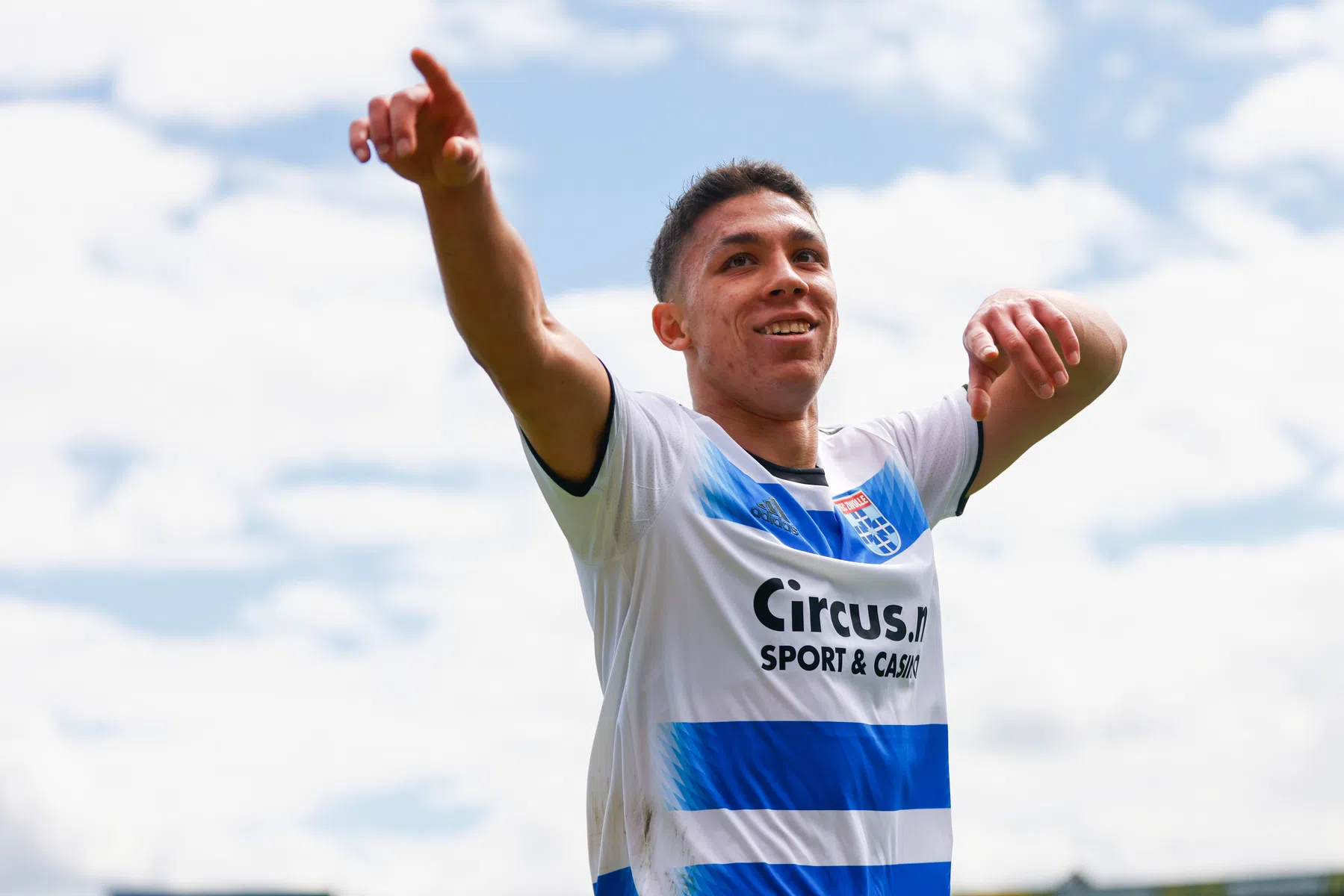 Transfercircus anno 2024: Filip Krastev neemt afscheid zonder afscheid te nemen