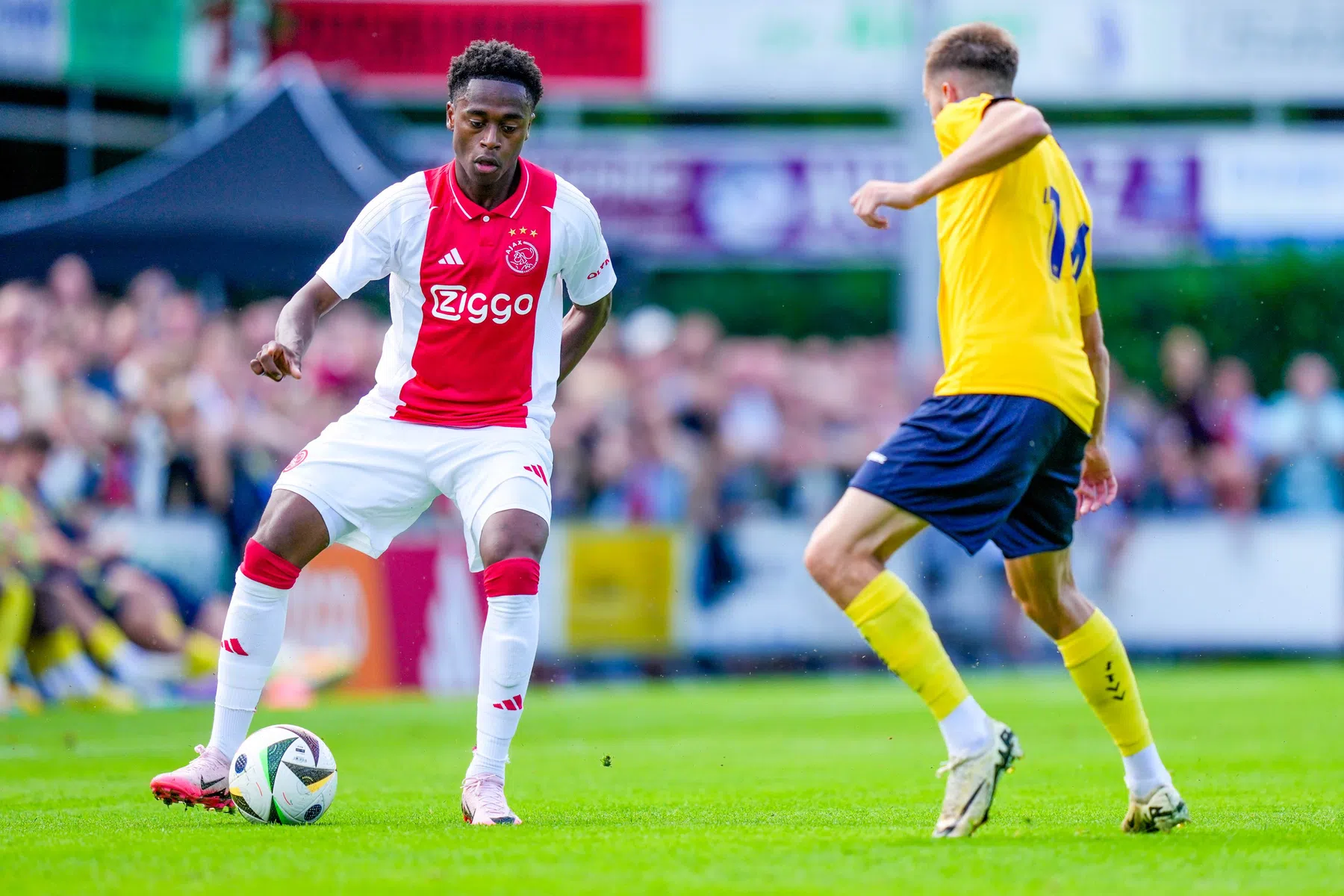 Farioli kiest voor elf nieuwe namen en geeft update over Hato