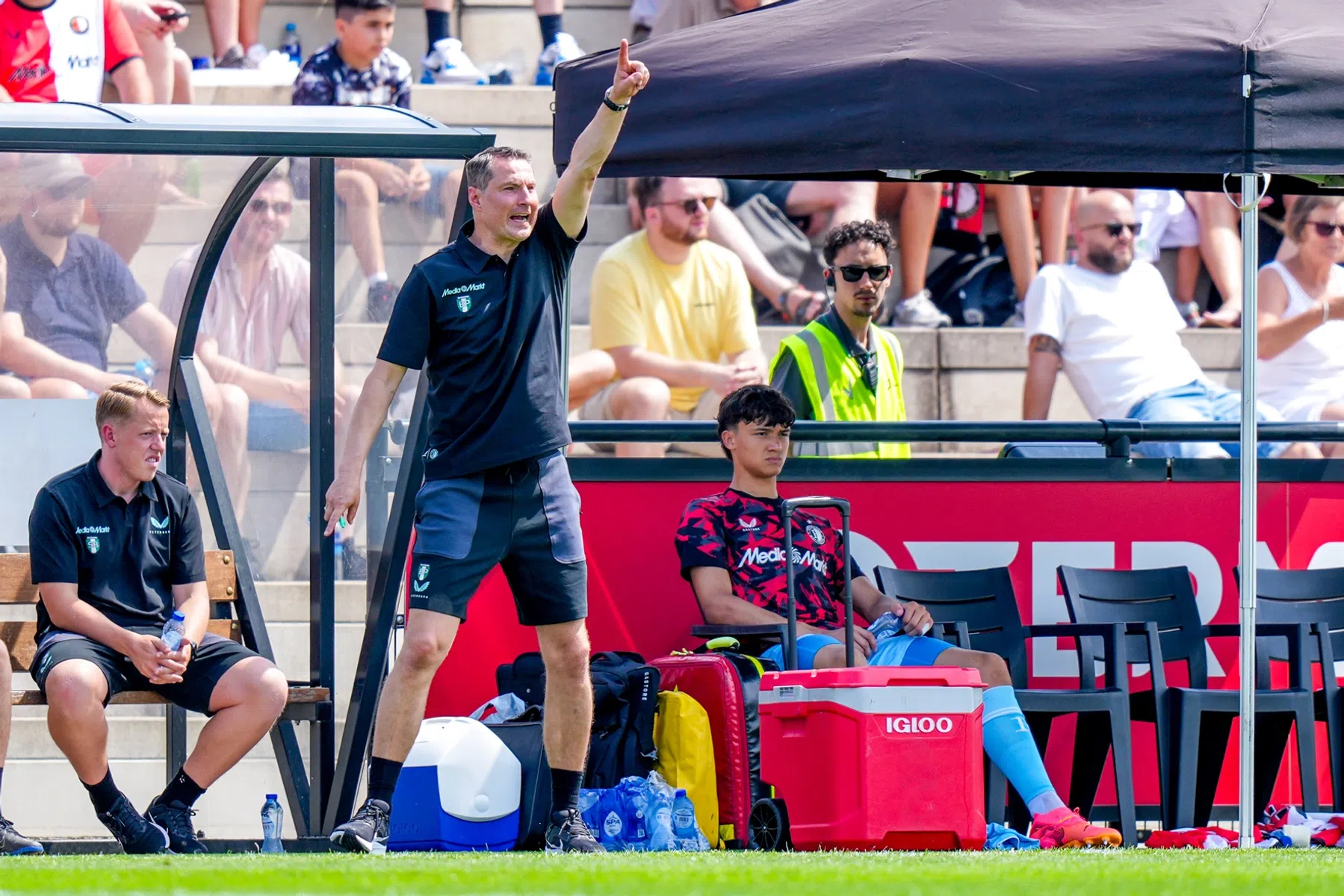 Dit moet volgens Brian Priske beter in het positiespel van Feyenoord