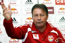 Thumbnail for article: Alles over de Nederlandse tinten van Twente-tegenstander Salzburg