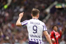 Thumbnail for article: Dallinga zet krabbel in Bologna en treedt in de voetsporen van Zirkzee