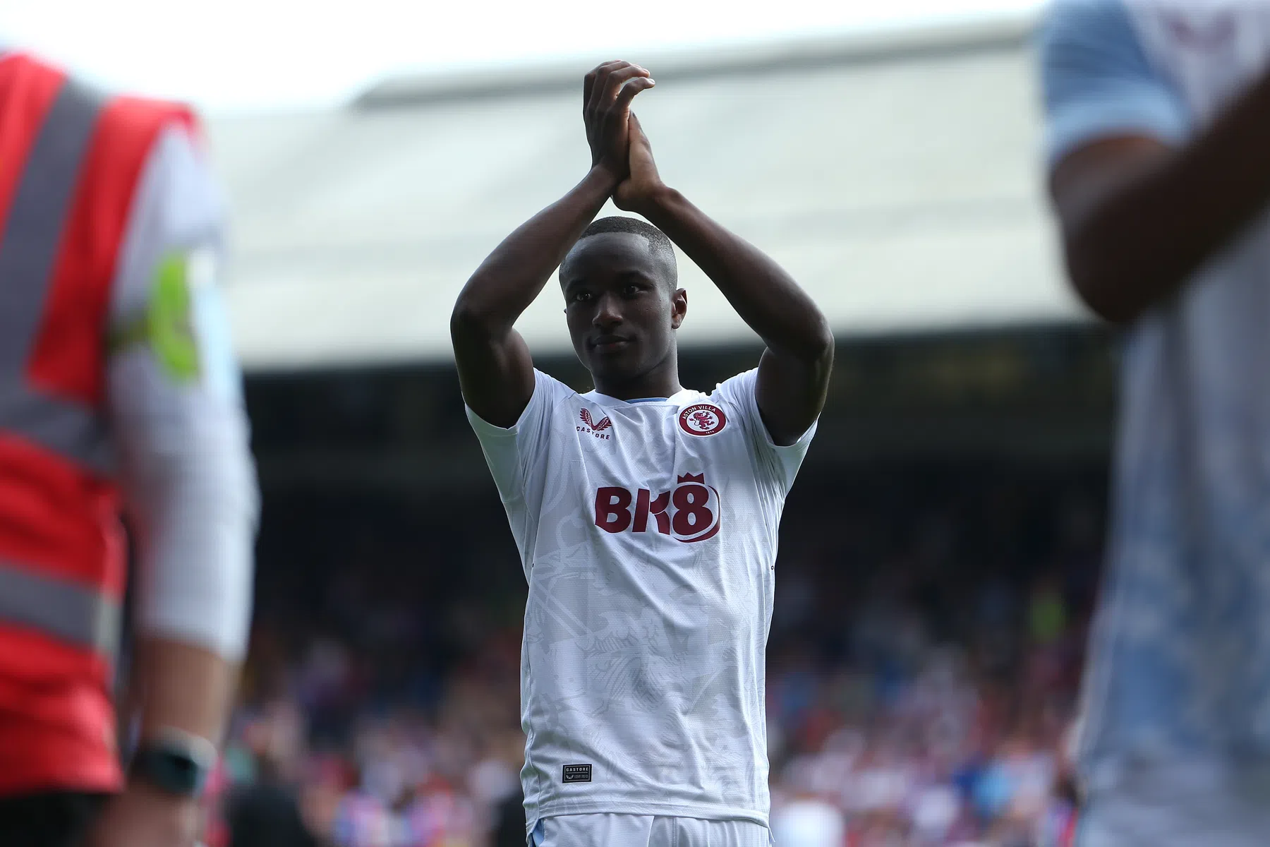Aston Villa casht flink voor Diaby (25), die naar Saoedi-Arabië vertrekt