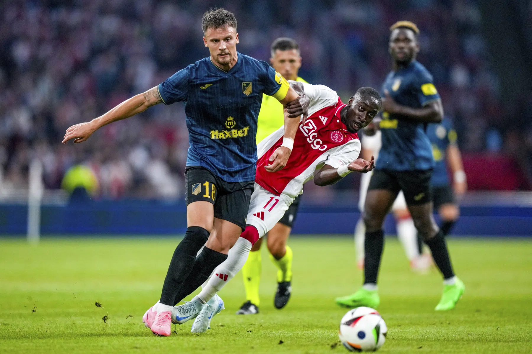 Vojvodina met vertrouwen naar return: 'Voelen die bal op de paal nog steeds'