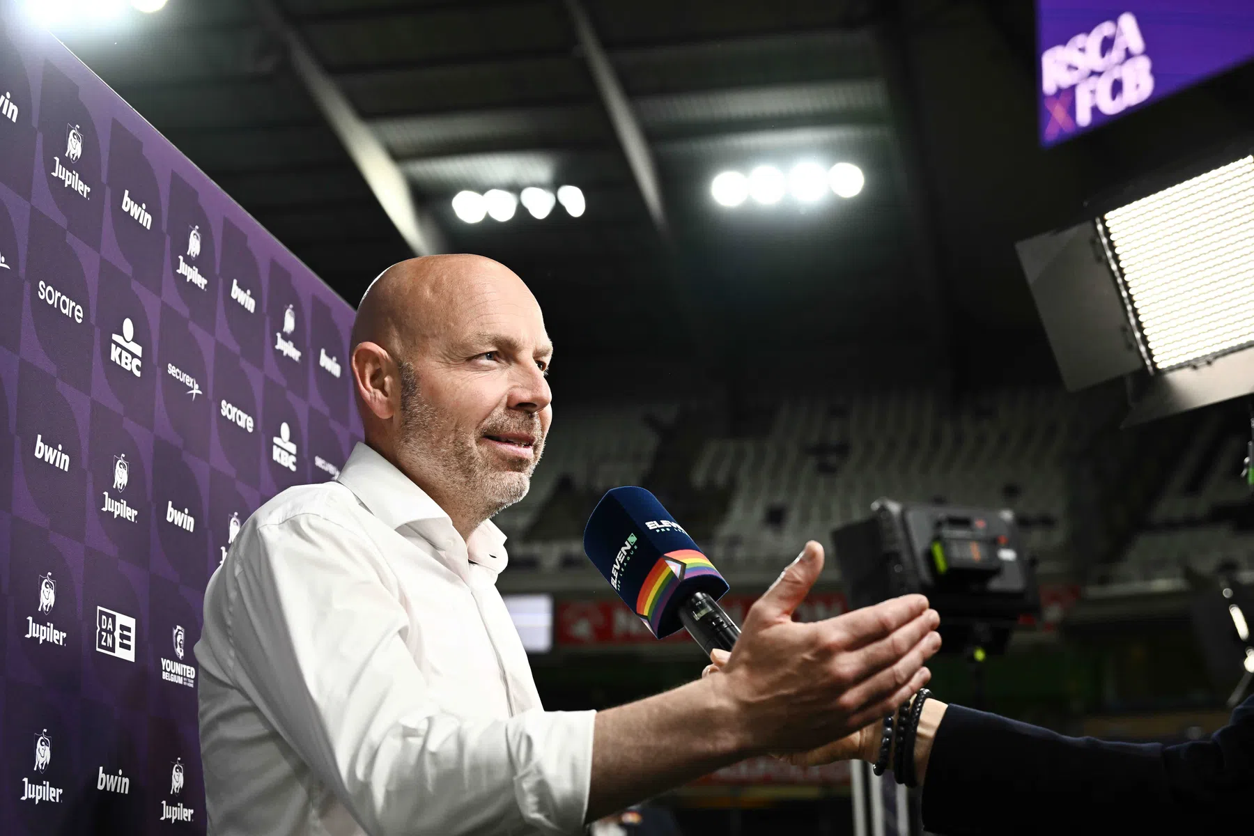 Anderlecht-coach over Eriksen-geruchten: 'Connecties kunnen helpen'