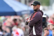 Thumbnail for article: Bayern slaat modderfiguur in oefenwedstrijd tegen Duitse vierdeklasser