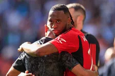 Thumbnail for article: 'Man Utd in onderhandeling over vertrek Wan-Bissaka'