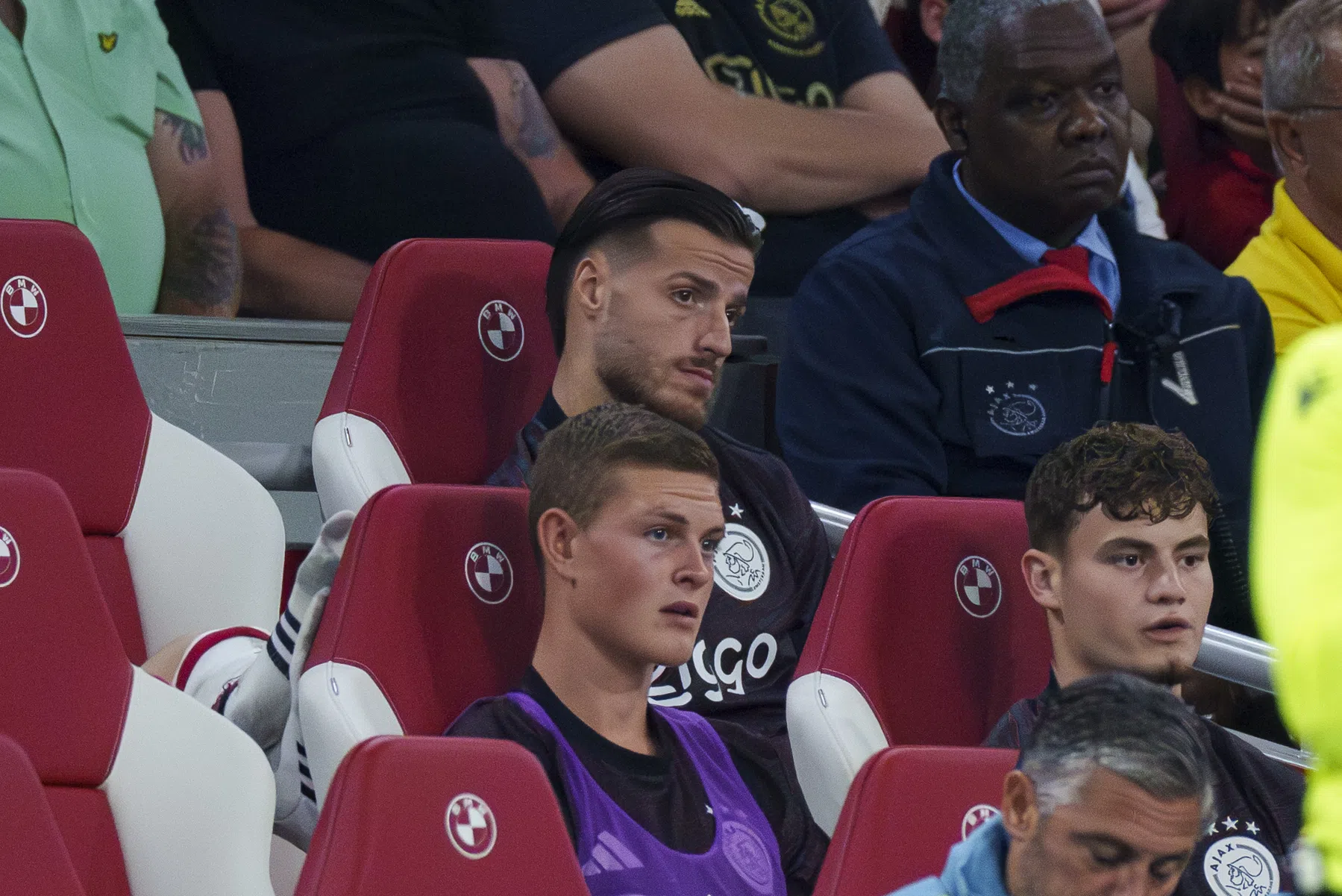 Italiaanse optie valt af voor Ajax-keeper Ramaj na transfernieuws