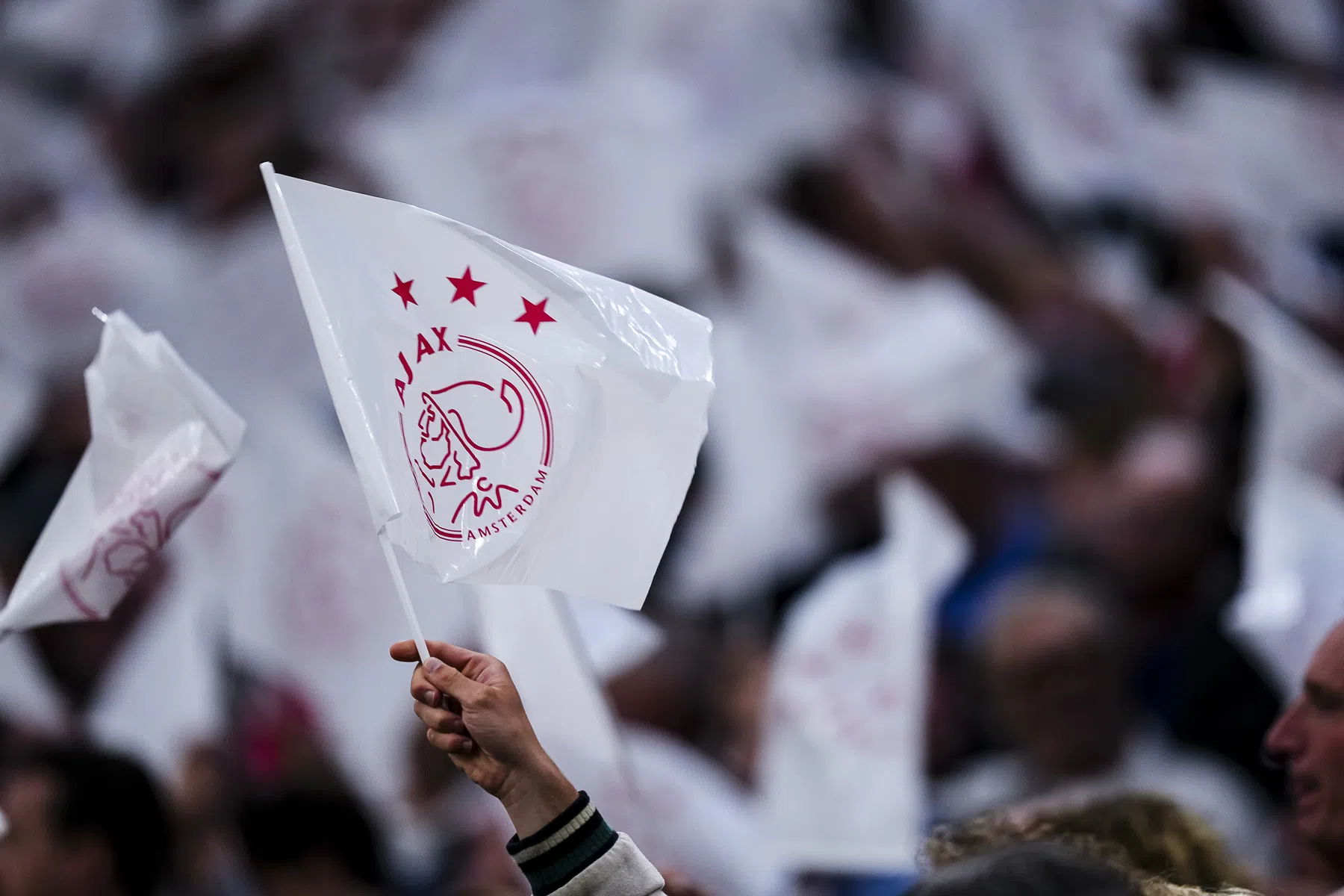 Springt Ajax in Servië beter met zijn kansen om?